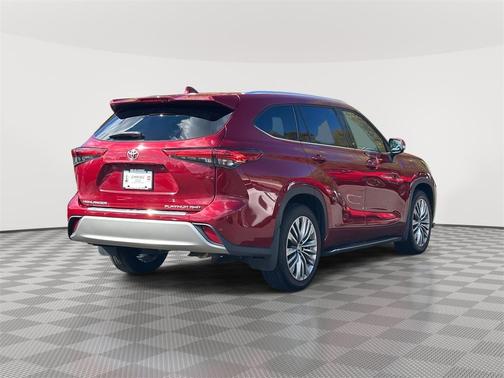 2021 Toyota Highlander Platinum