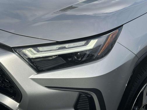 2023 Toyota RAV4 Prime SE