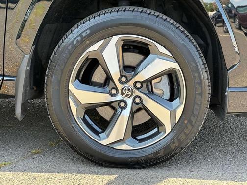 2022 Toyota RAV4 Prime SE