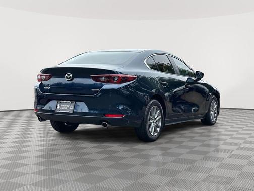 2022 Mazda Mazda3 2.0 FWD