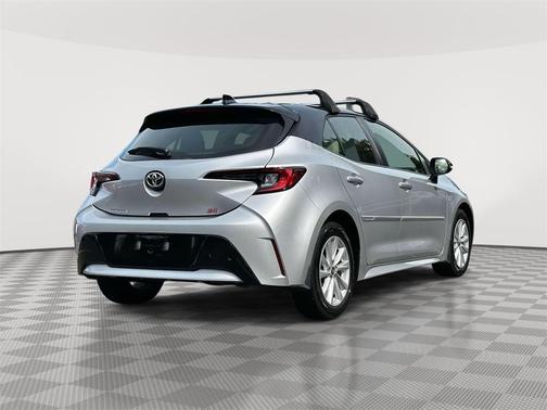 2023 Toyota Corolla Hatchback SE