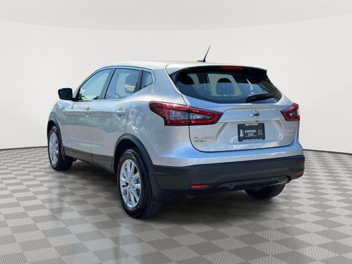 Brilliant Silver Metallic 2021 Nissan Rogue Sport S