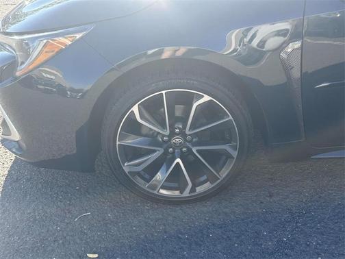 2022 Toyota Corolla Hatchback XSE