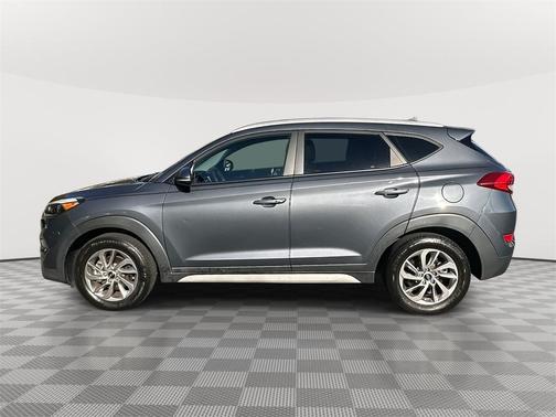 2017 Hyundai TUCSON SE Plus