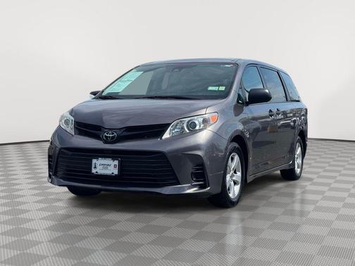 Predawn Gray Mica 2020 Toyota Sienna L