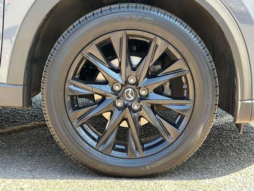 2021 Mazda CX-5 Carbon Edition