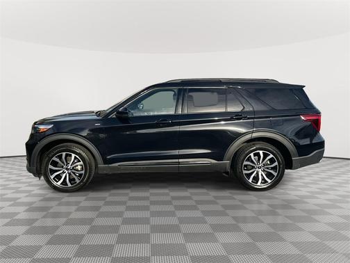 2022 Ford Explorer ST-Line