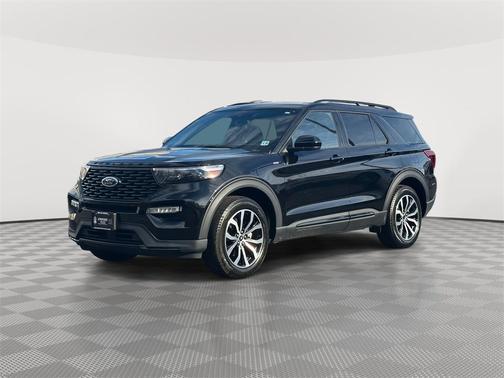 2022 Ford Explorer ST-Line