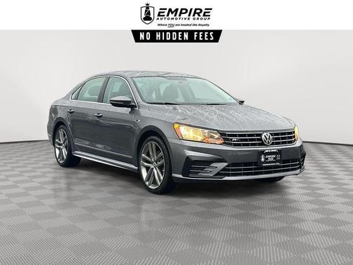 2017 Volkswagen Passat 1.8T R-Line