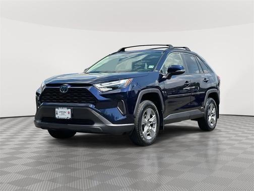 2022 Toyota RAV4 Hybrid XLE