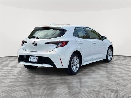 2023 Toyota Corolla Hatchback SE