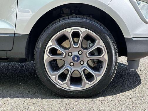Moondust Silver Metallic 2020 Ford EcoSport Titanium