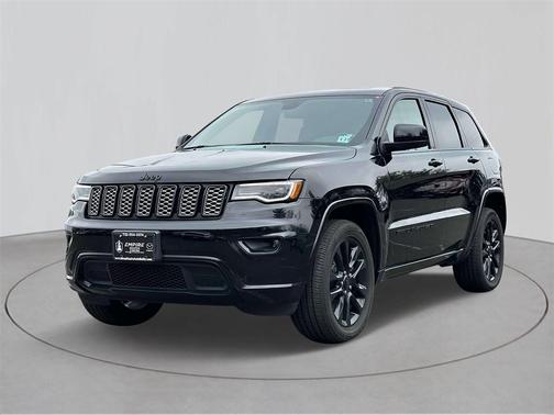 2022 Jeep Grand Cherokee WK Laredo