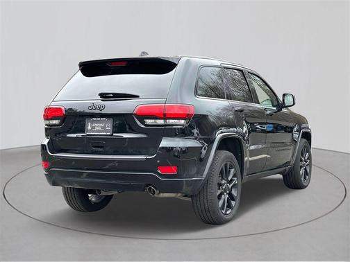 2022 Jeep Grand Cherokee WK Laredo