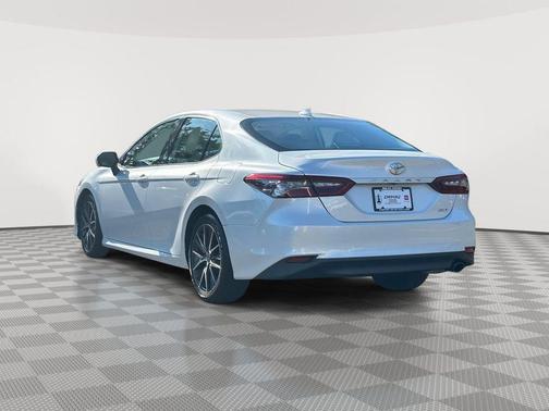 2021 Toyota Camry XLE