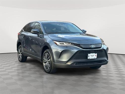 2024 Toyota Venza LE