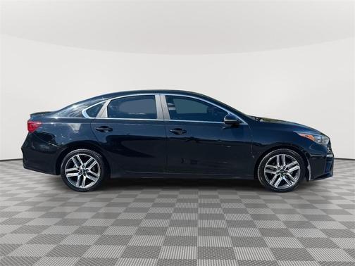 2020 Kia Forte EX