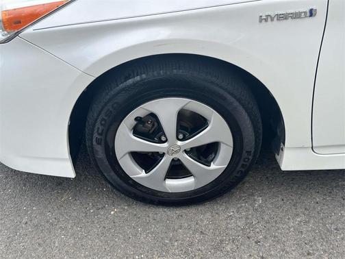 2014 Toyota Prius Two