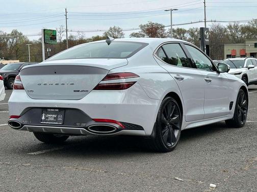 2022 Genesis G70 3.3T