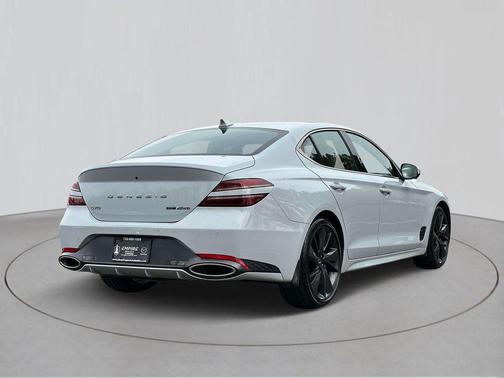 2022 Genesis G70 3.3T