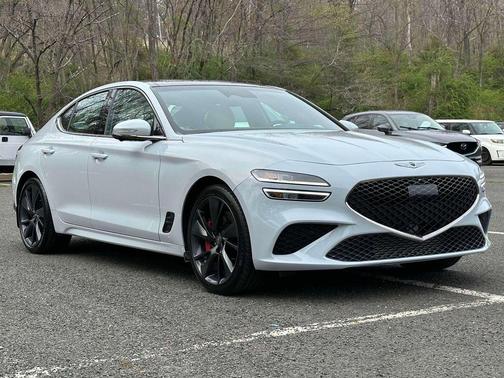 2022 Genesis G70 3.3T
