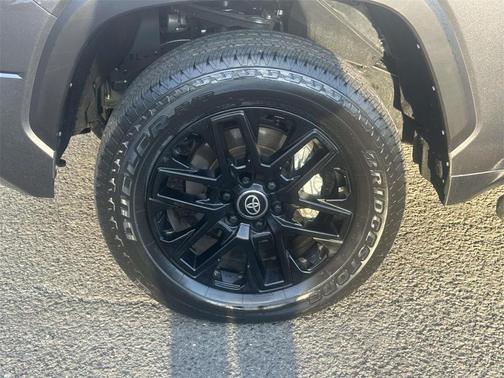 2025 Toyota Tundra Hybrid Limited