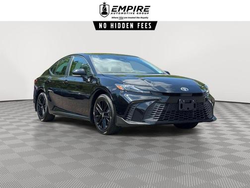Midnight Black Metallic 2025 Toyota Camry SE
