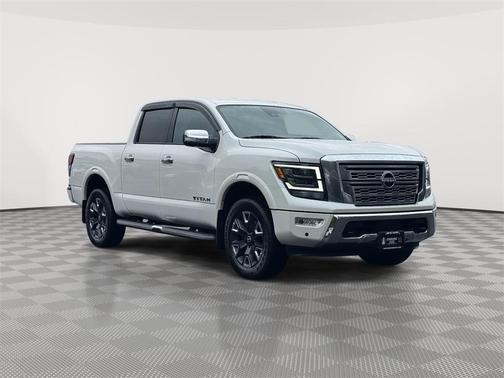 2023 Nissan Titan Platinum Reserve