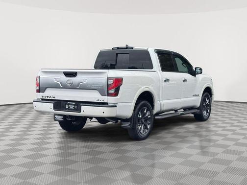 2023 Nissan Titan Platinum Reserve