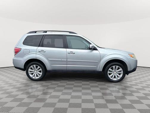 2011 Subaru Forester 2.5X Premium