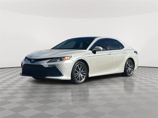 2022 Toyota Camry XLE