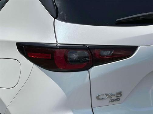 2022 Mazda CX-5 2.5 S Select Package