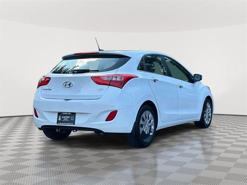 2017 Hyundai Elantra GT Base