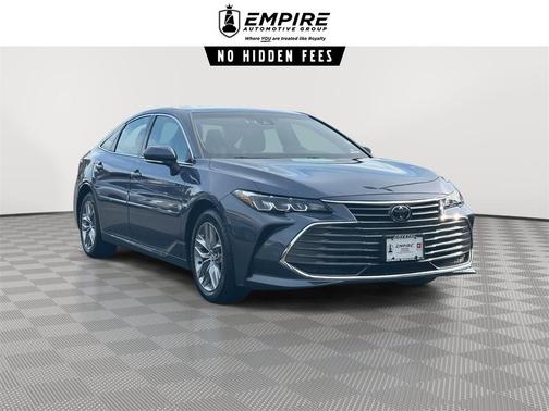 2020 Toyota Avalon XLE