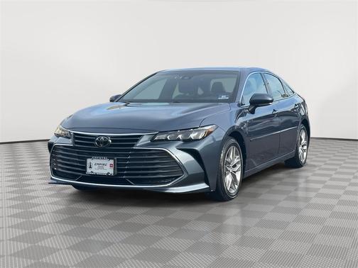 2020 Toyota Avalon XLE