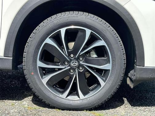 2023 Mazda CX-5 Premium Plus