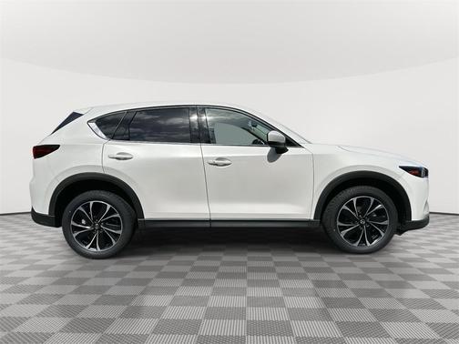 2023 Mazda CX-5 Premium Plus