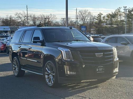 2020 Cadillac Escalade Luxury