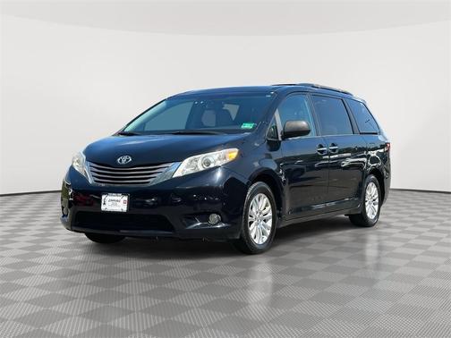 2017 Toyota Sienna XLE Premium