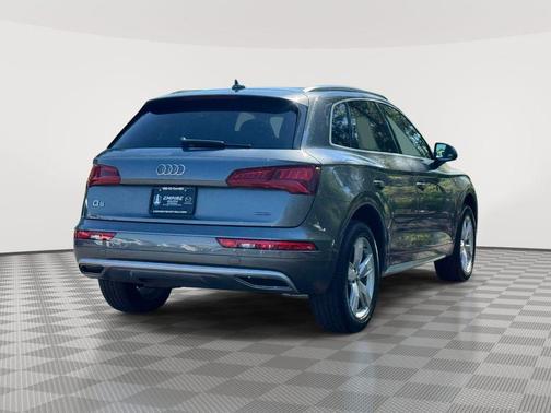 Monsoon Gray Metallic 2019 Audi Q5 2.0T Premium Plus