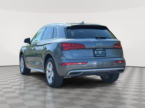 Monsoon Gray Metallic 2019 Audi Q5 2.0T Premium Plus
