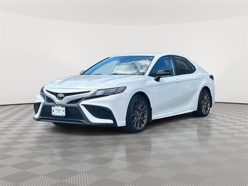 2023 Toyota Camry SE Nightshade