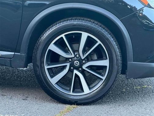 2020 Nissan Rogue SL