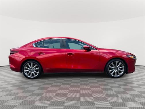 2019 Mazda Mazda3 FWD w/Preferred Package