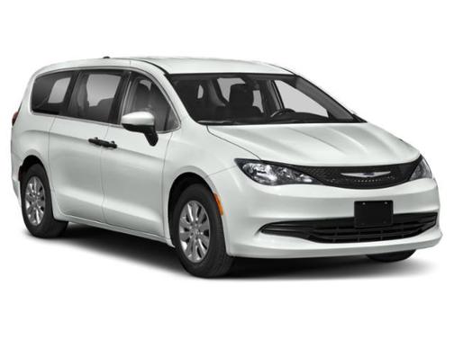 2020 Chrysler Voyager L