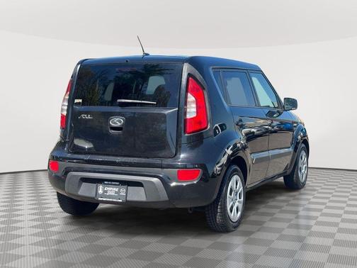 Shadow Pearl Metallic 2013 Kia Soul Base