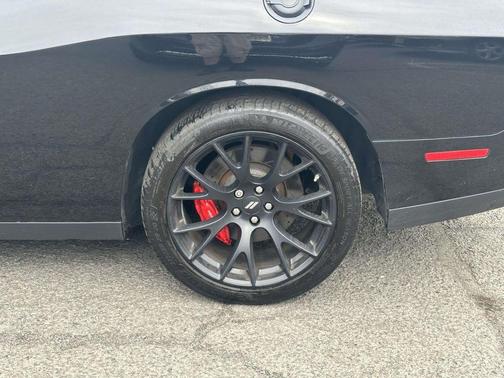 Pitch Black Clearcoat 2019 Dodge Challenger R/T Scat Pack