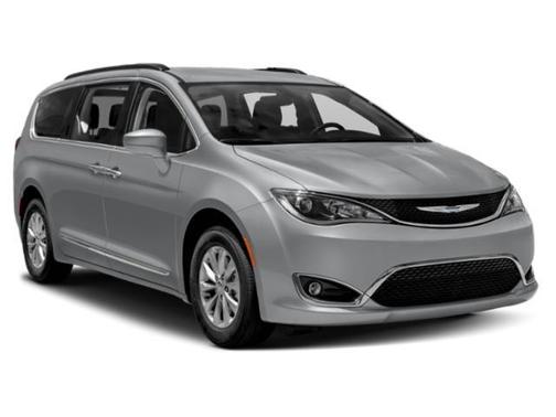 2018 Chrysler Pacifica Touring-L