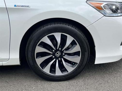 2017 Honda Accord Hybrid EX-L