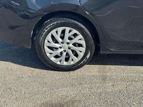 Black Sand Pearl 2018 Toyota Corolla LE